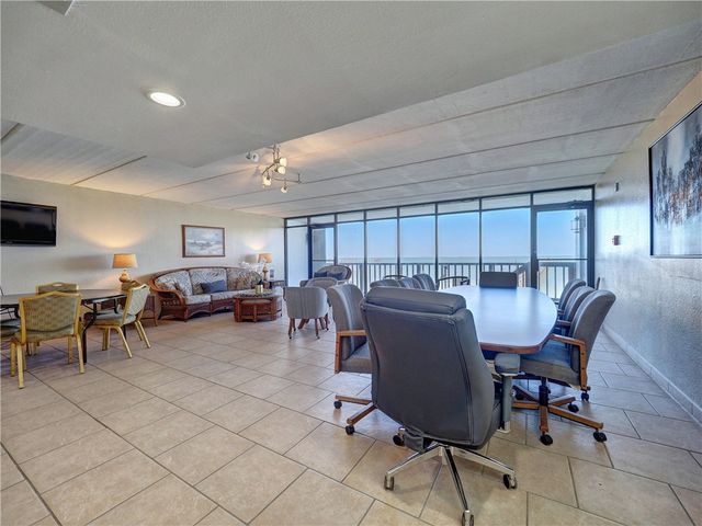 4334 Ocean Dr 504, Corpus Christi, TX 78412