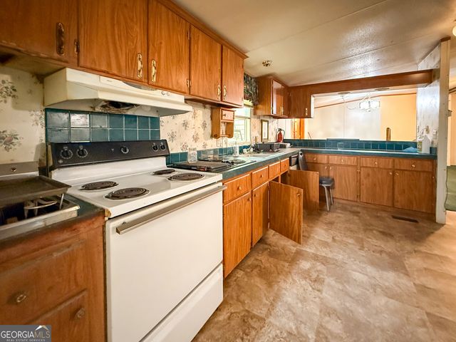 2688 Nub Garland Road, Toccoa, GA 30577