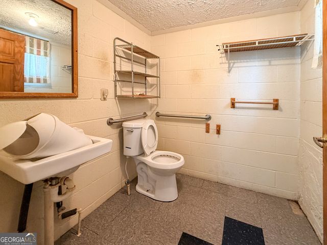 2688 Nub Garland Road, Toccoa, GA 30577