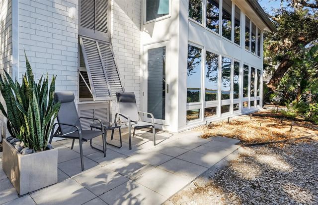 6063 E PEPPERTREE WAY 111, Sarasota, FL 34242