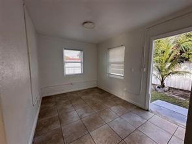 728 SW 6th Street 2, Dania Beach, FL 33004