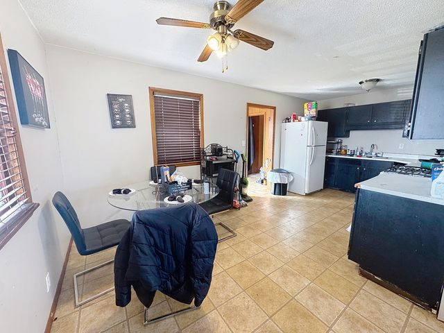 190 Sunshine Lane, Milan, IL 61264