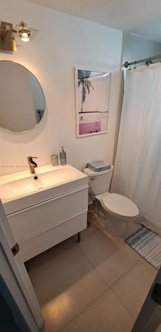 2829 Indian Creek Dr 1405, Miami Beach, FL 33140