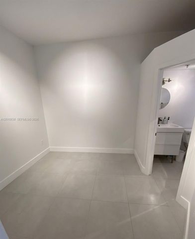 2829 Indian Creek Dr 1405, Miami Beach, FL 33140