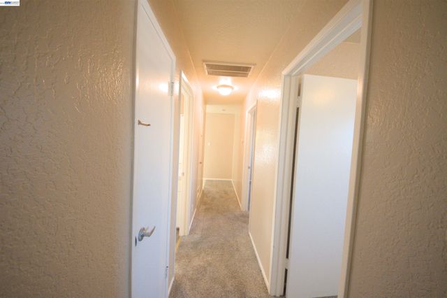 3799 CRESTVIEW DR, Pittsburg, CA 94565