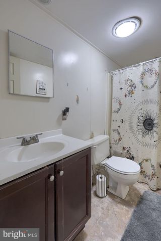 16 TERRIE LN, East Earl, PA 17519