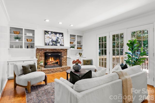 5901 Grosner Place, Charlotte, NC 28211