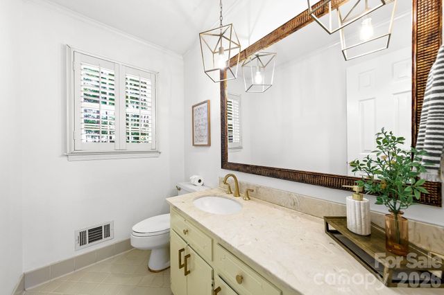 5901 Grosner Place, Charlotte, NC 28211