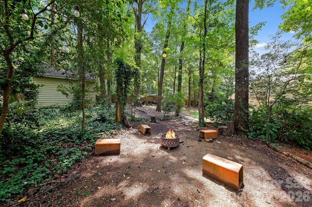 5901 Grosner Place, Charlotte, NC 28211