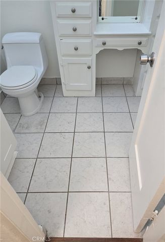 5740 California, Long Beach, CA 90805