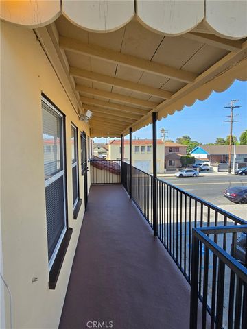 5740 California, Long Beach, CA 90805