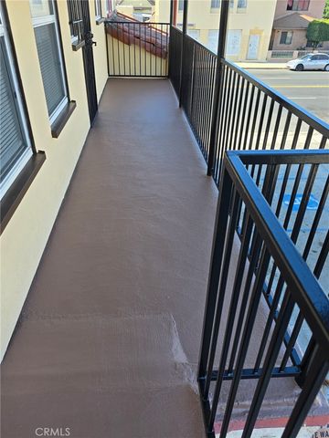 5740 California, Long Beach, CA 90805