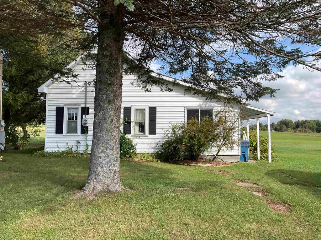 4997 W M 18 Highway, Gladwin, MI 48624