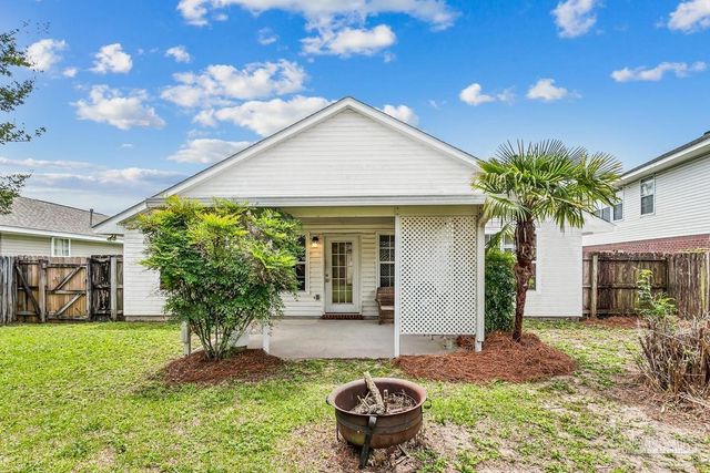 7912 Jambalaya Tr, Pensacola, FL 32526