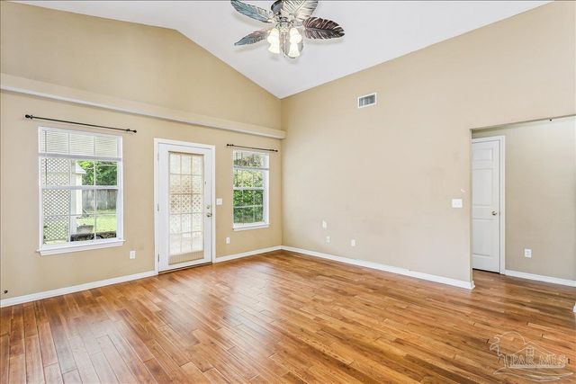 7912 Jambalaya Tr, Pensacola, FL 32526