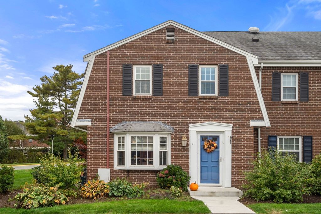 4 Jennifer Ln 4, Stoughton, MA 02072