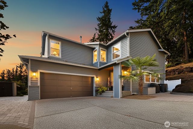 12037 89th Place NE, Kirkland, WA 98034