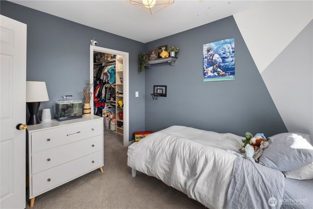 12037 89th Place NE, Kirkland, WA 98034