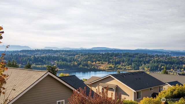 12037 89th Place NE, Kirkland, WA 98034