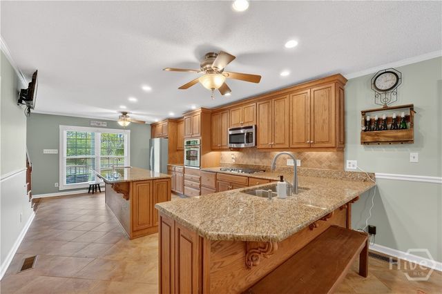 158 Penrose Drive, Savannah, GA 31410