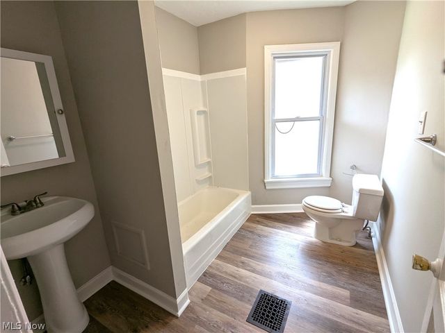 1462 Felton Road, South Euclid, OH 44121