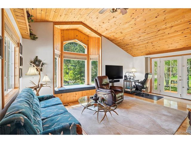 2772 Riverside Dr, Lyons, CO 80540