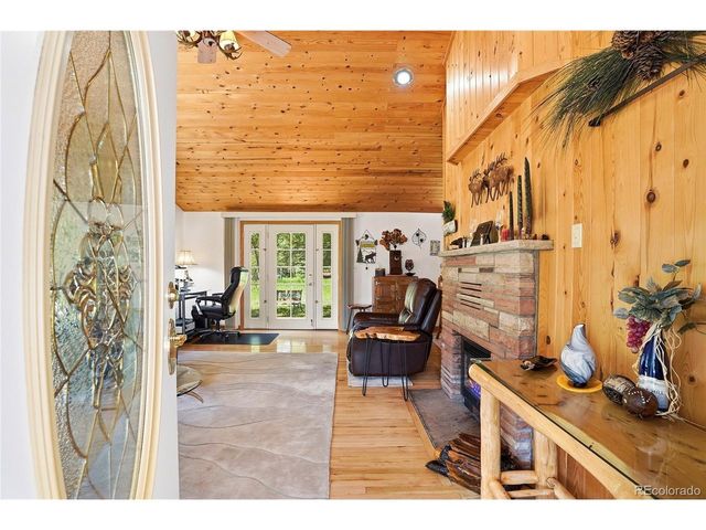 2772 Riverside Dr, Lyons, CO 80540