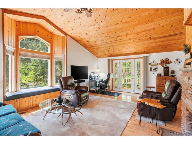 2772 Riverside Dr, Lyons, CO 80540