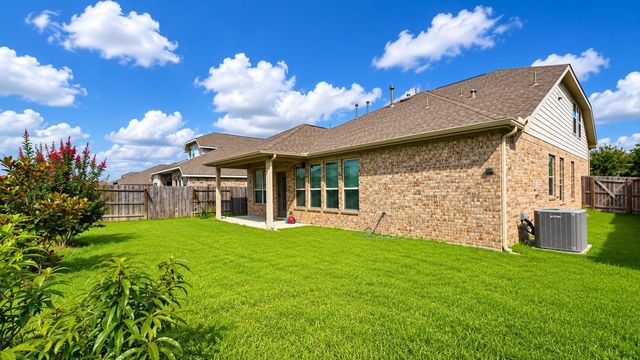 20015 Matador Ridge Drive, Cypress, TX 77433
