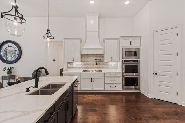 65 WATSON RD, Oakland, TN 38060
