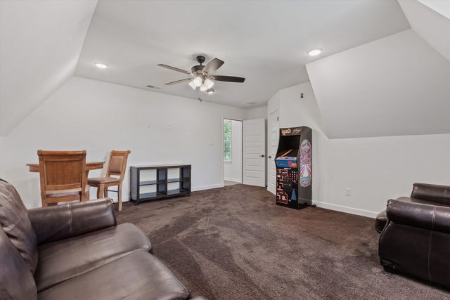 65 WATSON RD, Oakland, TN 38060