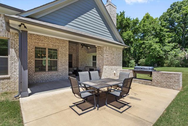 65 WATSON RD, Oakland, TN 38060