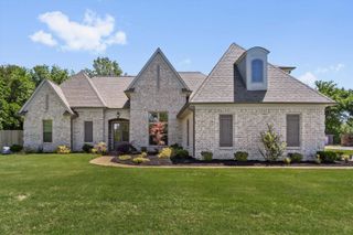 65 WATSON RD, Oakland, TN 38060