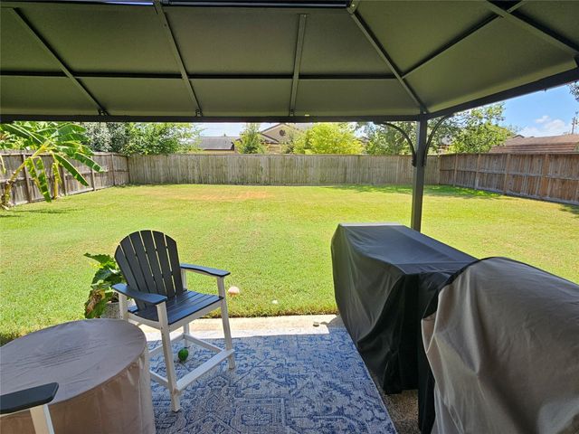 806 Bayou Vista Drive, Deer Park, TX 77536