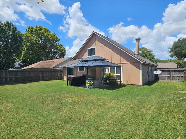 806 Bayou Vista Drive, Deer Park, TX 77536
