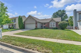 2345 Faircreek Ridge Drive, Fairborn, OH 45324