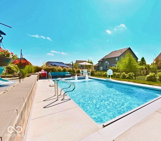 1365 Burgess Hill Pass, Westfield, IN 46074