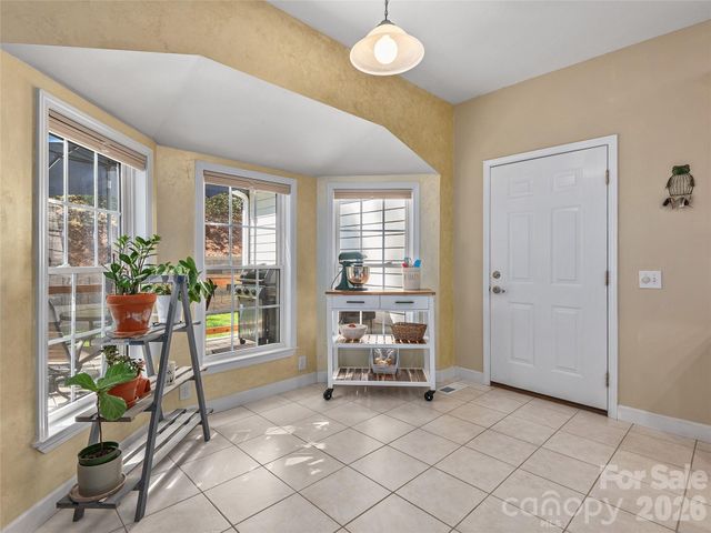 232 Wild Haven Way, Mill Spring, NC 28756