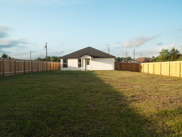 37 Road 5102 L, Cleveland, TX 77327