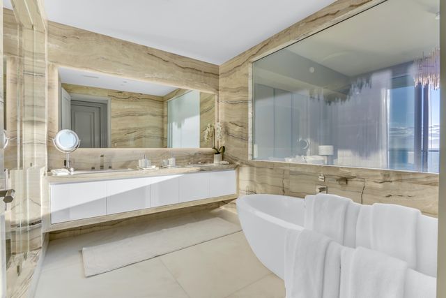 17901 COLLINS Avenue 1102, Sunny Isles Beach, FL 33160