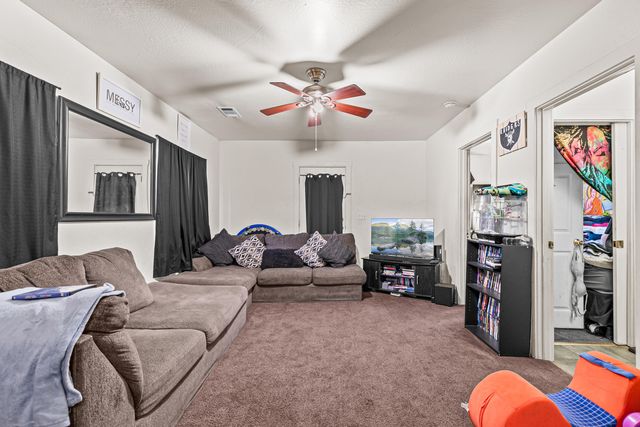 108 Cottage Street, Medford, OR 97504