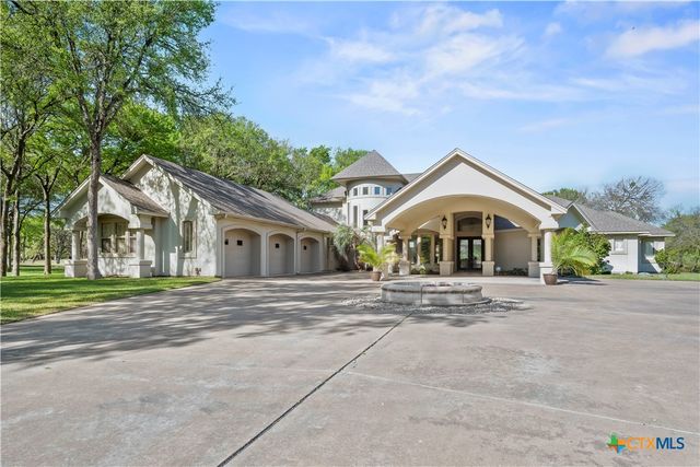1317 Jack Nicklaus Circle, Salado, TX 76571