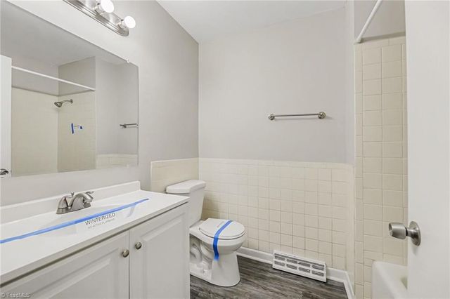 1348 Waybridge Lane, Winston-salem, NC 27103