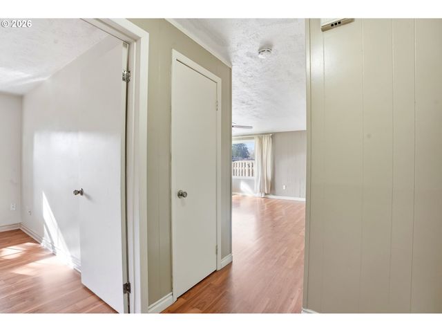 2618 E 26TH St, Vancouver, WA 98661