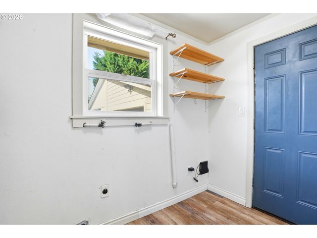 2618 E 26TH St, Vancouver, WA 98661