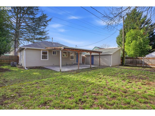 2618 E 26TH St, Vancouver, WA 98661