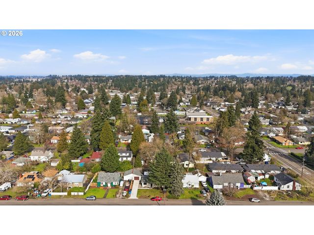 2618 E 26TH St, Vancouver, WA 98661