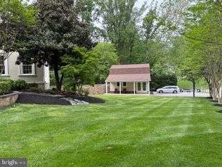 717 SONNE DR, Annapolis, MD 21401