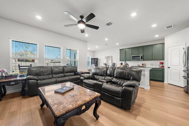 210 Grand Teton DR, Kyle, TX 78640