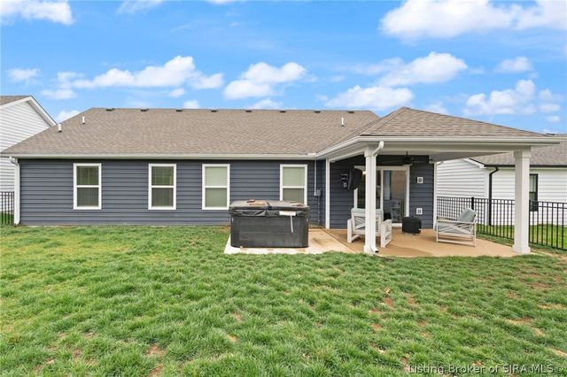 1220 Blackstone Trail, Jeffersonville, IN 47130